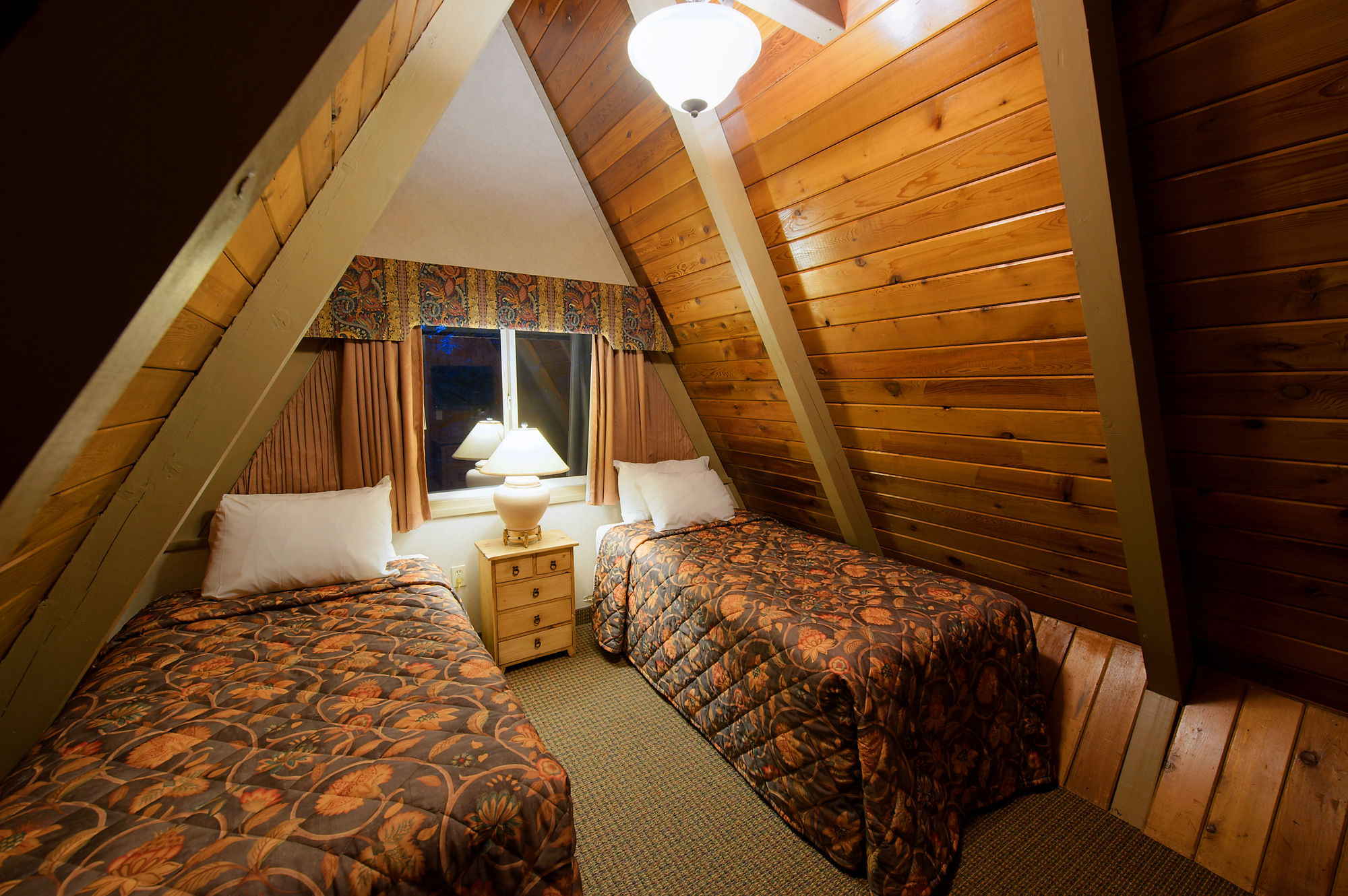 Hotel Douglas Fir & 3*